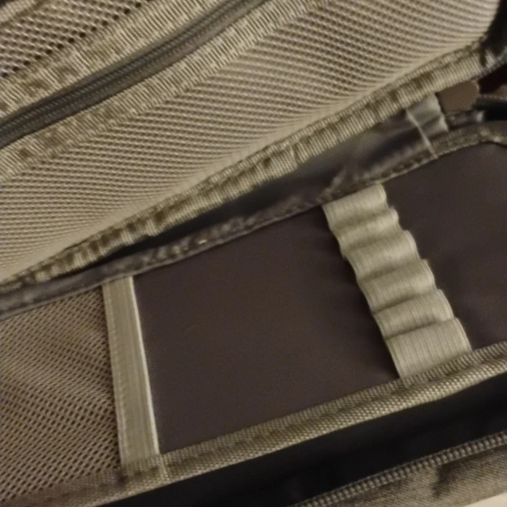 WeMate pencil case